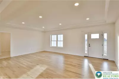 448 Long Lane Road, Lehigh Township, PA 18088 - Photo 6