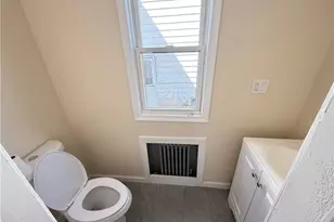 944 N Irving Ave, Scranton City, PA 18510 - Photo 12