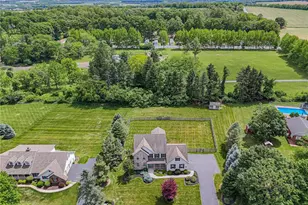 6000 Pond View Terrace, East Allen Township, PA 18014 - Photo 8