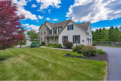 6000 Pond View Terrace, East Allen Township, PA 18014 - Photo 4