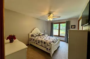 391 Rose Marie Ln, Price Twp, PA 18302 - Photo 12