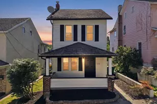 125 S 4th St, Bangor, PA 18013 - Photo 2