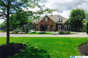 8484 Cromwell Ct, Upper Macungie Township, PA 18031 - Photo 10
