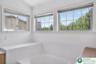 4073 Waterford Drive, Upper Saucon Township, PA 18034 - Photo 28