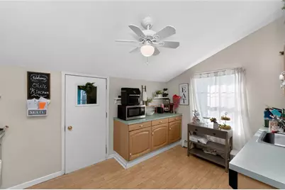 1121 Front Street, North Catasauqua Bor, PA 18032 - Photo 12