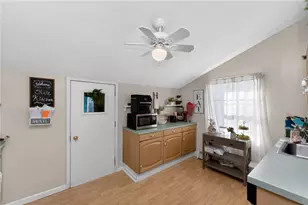 1121 Front St, North Catasauqua Bor, PA 18032 - Photo 12