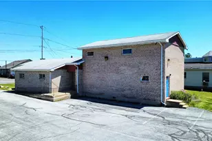 1365 Blue Mountain Dr, Lehigh Township, PA 18038 - Photo 1