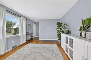 1802 Snyder St, Bethlehem City, PA 18017 - Photo 4