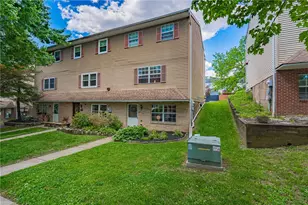 908 S Armour St, Allentown City, PA 18103 - Photo 2