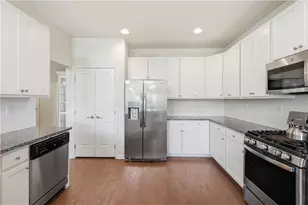 4120 Eveningstar Rd, Emmaus Boro, PA 18049 - Photo 18