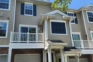 854 Nittany Ct, South Whitehall Township, PA 18104 - Photo 1