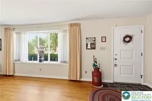 1030 N 7th St, Emmaus Boro, PA 18049 - Photo 6
