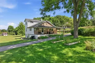 1158 Upper Nis Hollow Dr, Mahoning Twp, PA 18235 - Photo 4
