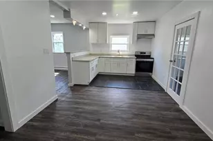 247 E North St, Other, PA 17832 - Photo 12