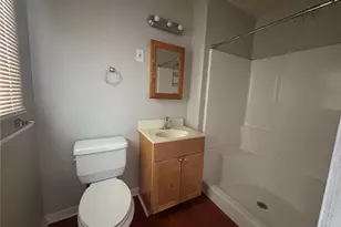 1304 Lehigh St, Easton, PA 18042 - Photo 2