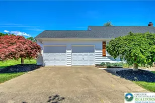 2038 Vista Dr, Bethlehem City, PA 18018 - Photo 60