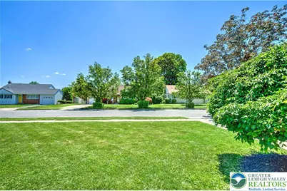 2038 Vista Drive, Bethlehem City, PA 18018 - Photo 58