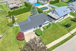 2038 Vista Dr, Bethlehem City, PA 18018 - Photo 6