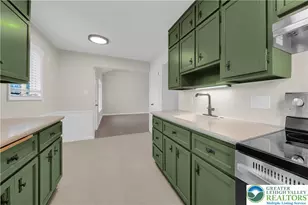 2038 Vista Dr, Bethlehem City, PA 18018 - Photo 34