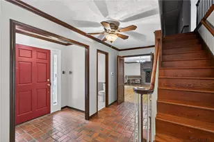 1371 Stoke Park Rd, Hanover Twp, PA 18017 - Photo 10