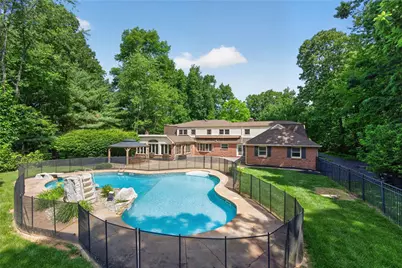 1371 Stoke Park Road, Hanover Twp, PA 18017 - Photo 6