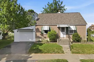 1603 Englewood St, Bethlehem City, PA 18017 - Photo 2