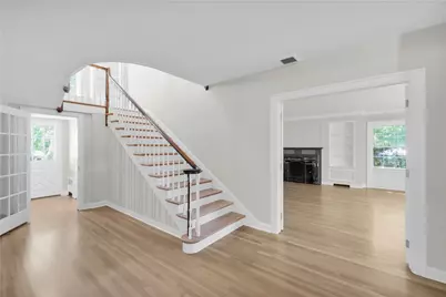 1942 Sycamore Street, Bethlehem, PA 18017 - Photo 6