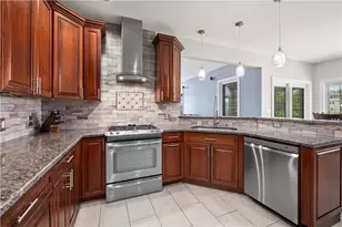 2244 Wagon Wheel Dr, Easton, PA 18040 - Photo 8