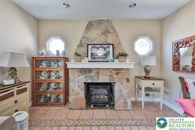 29 N Wright Street, Easton, PA 18042 - Photo 16