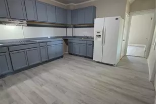 533 E Market St, Pottsville, PA 17909 - Photo 10