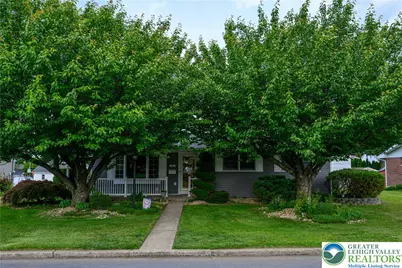 1167 8th Street, North Catasauqua Bor, PA 18032 - Photo 2