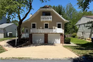 1423 Garden Ave, Salisbury Township, PA 18103 - Photo 1