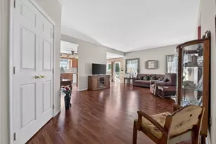 145 Vista Dr, Forks Twp, PA 18040 - Photo 4