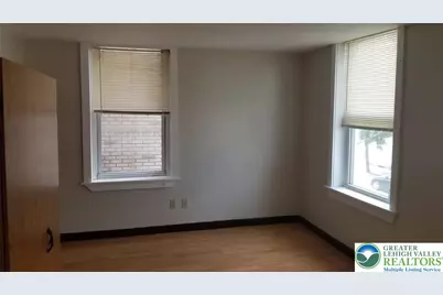738 E 4th Street #1, Bethlehem City, PA 18015 - Photo 8