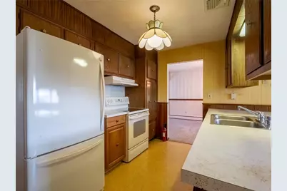 7515 Woodbine, Lower Macungie Township, PA 18062 - Photo 6