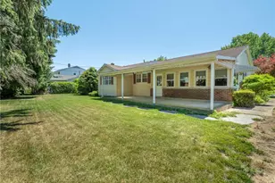 7515 Woodbine, Lower Macungie Township, PA 18062 - Photo 4