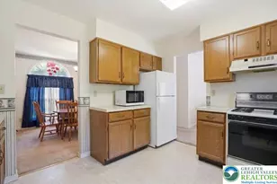 808 Hunter Rd, Easton, PA 18040 - Photo 16