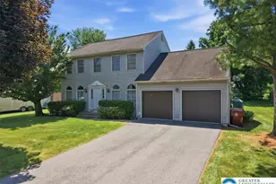 808 Hunter Rd, Easton, PA 18040 - Photo 1