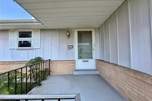 1625 Fairmont Street W, South Whitehall Township, PA 18102 - Photo 2
