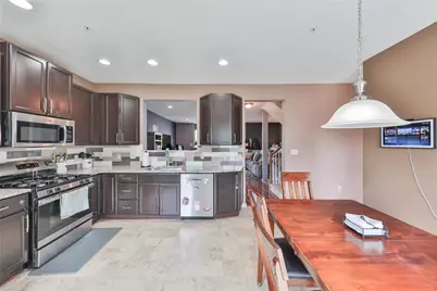 5360 Spring Ridge Drive, Lower Macungie Township, PA 18062 - Photo 10