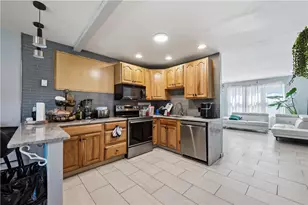 101 Old Forge Dr, Bath Boro, PA 18014 - Photo 6