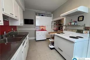 1527 W Turner St, Allentown City, PA 18102 - Photo 16