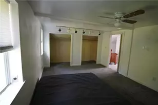 2094 E Scenic Dr, Moore Township, PA 18014 - Photo 12