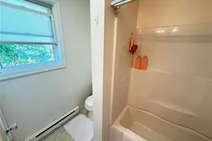 1140 Country Pl Dr, Coolbaugh Twp, PA 18466 - Photo 16