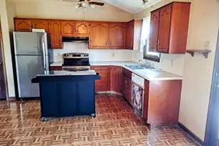 2519 Burrowes St, Palmer Twp, PA 18045 - Photo 4