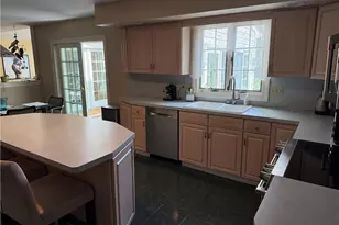 4114 Rochelle Dr, South Whitehall Township, PA 18104 - Photo 18