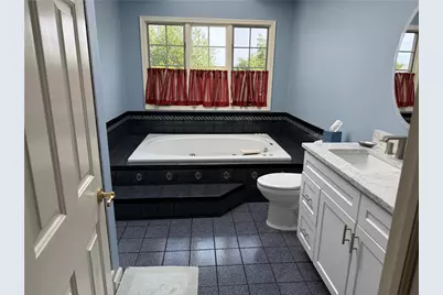 4114 Rochelle Drive, South Whitehall Township, PA 18104 - Photo 28