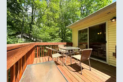 9 Sycamore Circle, Penn Forrest, PA 18210 - Photo 4