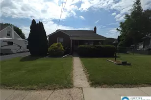 1040 Pennsylvania Ave, Emmaus Boro, PA 18049 - Photo 2