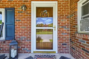 6409 4th Ave, Lower Mt Bethel Twp, PA 18013 - Photo 4